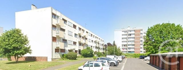 Appartement F5 à vendre - 5 pièces - 84.36 m2 - QUINCY SOUS SENART - 91 - ILE-DE-FRANCE - Century 21 Vesta Immobilier