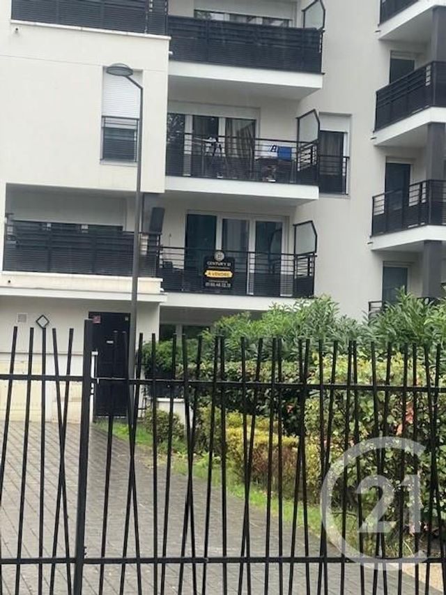 Afficher la photo en grand Appartement F3 à vendre - 3 pièces - 65.55 m2 - BOUSSY ST ANTOINE - 91 - ILE-DE-FRANCE - Century 21 Vesta Immobilier