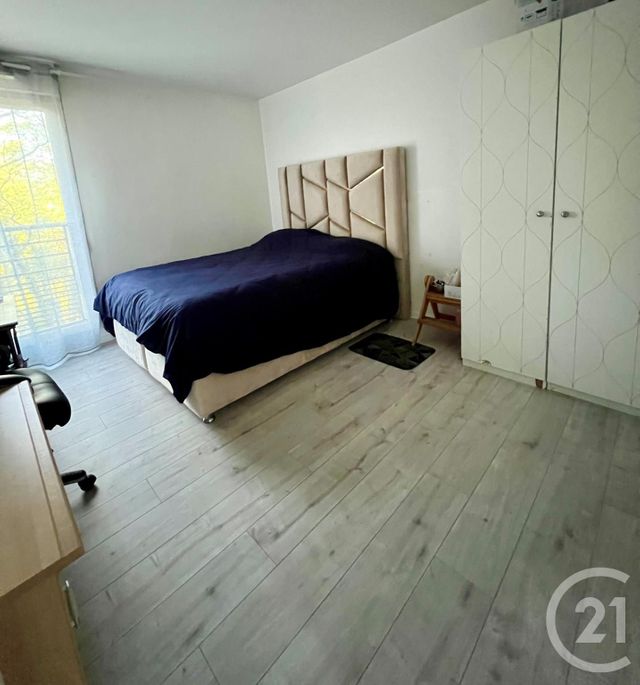 Afficher la photo en grand Appartement F3 à vendre - 3 pièces - 65.55 m2 - BOUSSY ST ANTOINE - 91 - ILE-DE-FRANCE - Century 21 Vesta Immobilier