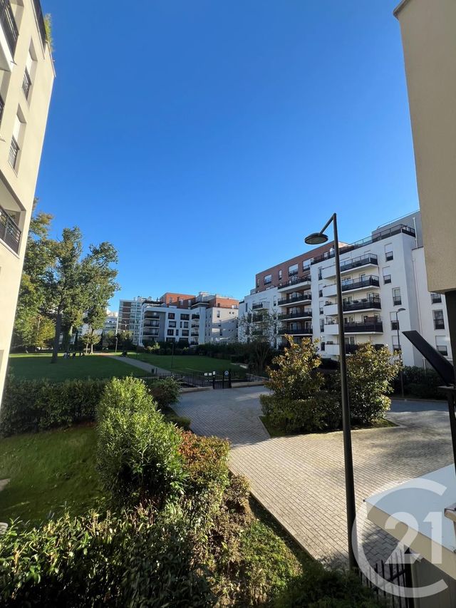 Afficher la photo en grand Appartement F3 à vendre - 3 pièces - 65.55 m2 - BOUSSY ST ANTOINE - 91 - ILE-DE-FRANCE - Century 21 Vesta Immobilier