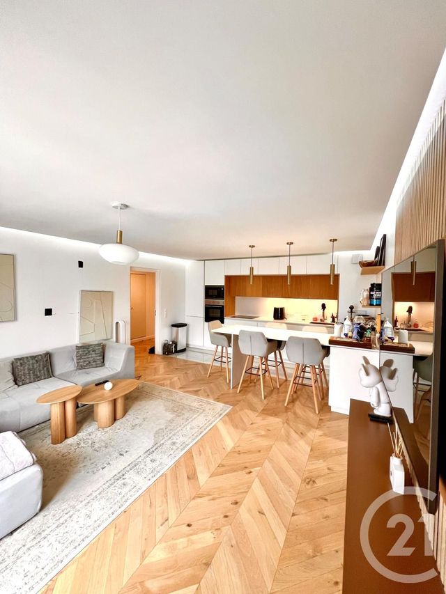 Afficher la photo en grand Appartement F2 à vendre - 2 pièces - 65.68 m2 - CLAMART - 92 - ILE-DE-FRANCE - Century 21 Vesta Immobilier