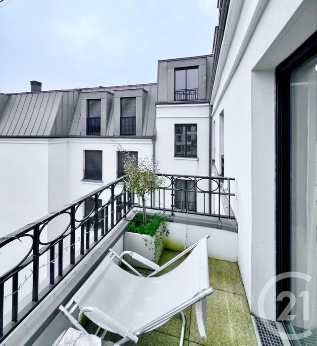 Afficher la photo en grand Appartement F2 à vendre - 2 pièces - 65.68 m2 - CLAMART - 92 - ILE-DE-FRANCE - Century 21 Vesta Immobilier